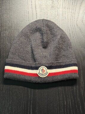 C$400 Retail Moncler Gray Wool Tricolor Striped Logo Beanie Hat OS